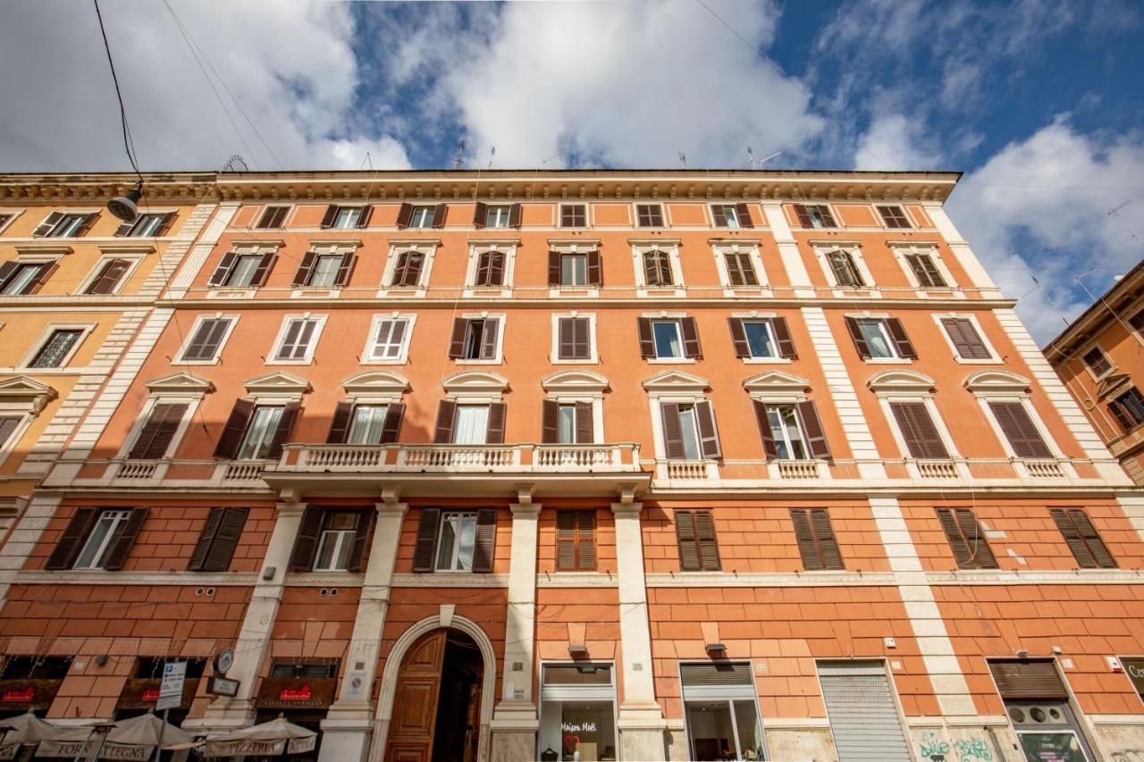 Domus Serafino — Foto 1